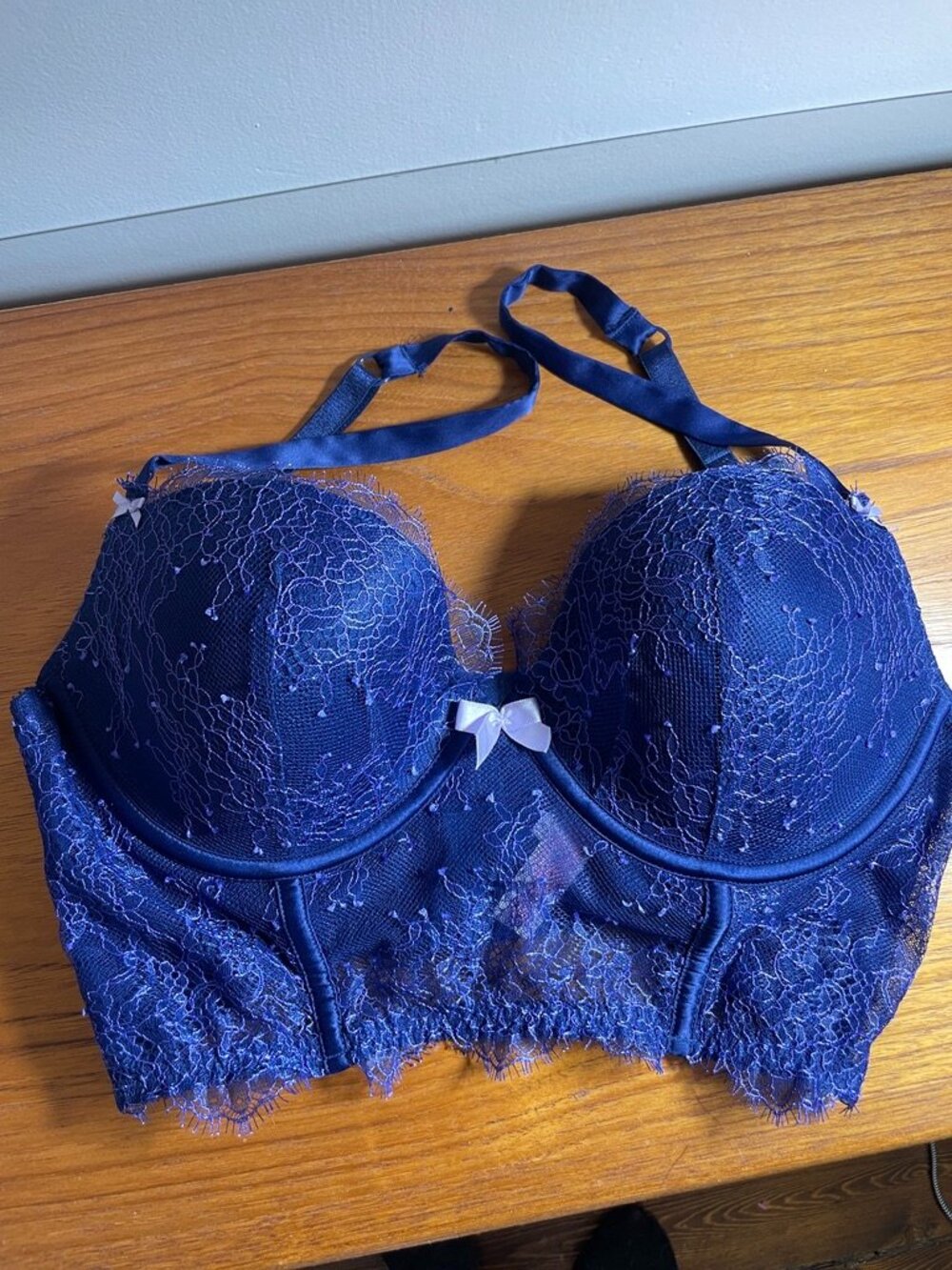 Victoria's Secret Very Sexy Demi-Buste Bra 36C Blue Lace
